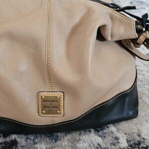 Dooney and Bourke Bag
